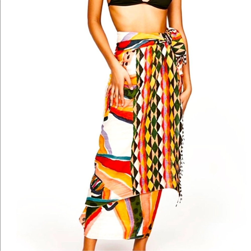 Farm Rio Multi Banana Sarong